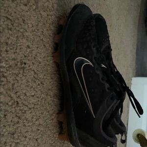 Nike softball cleats